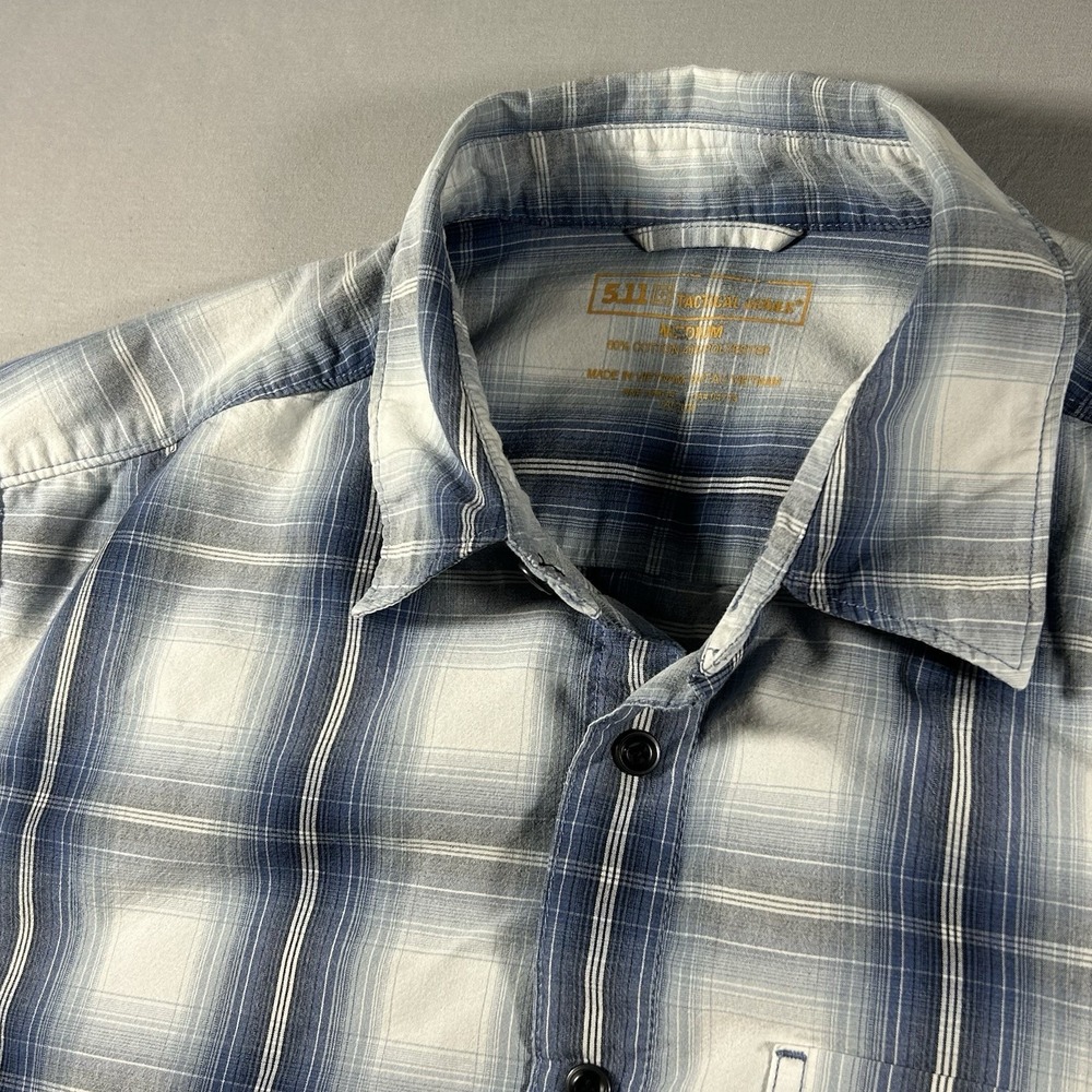 5.11 Tactical Series Men's Medium Blue Plaid Short Sleeve Button Shirt - Picture 1 of 6